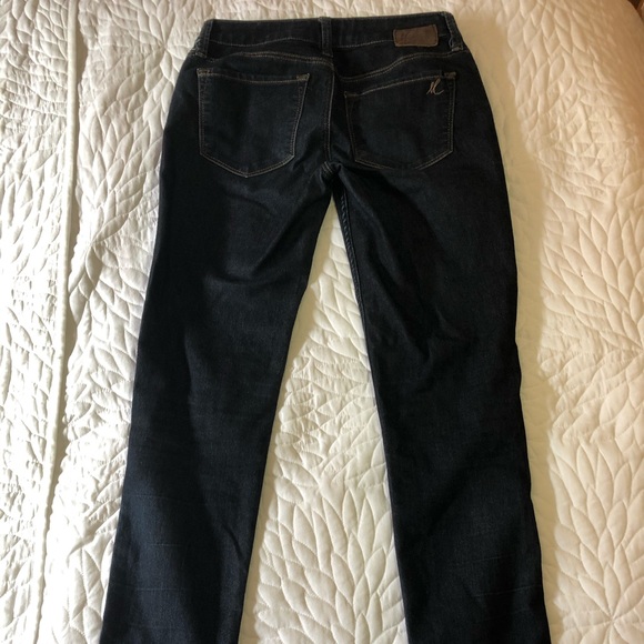 Jeans - Picture 3 of 4